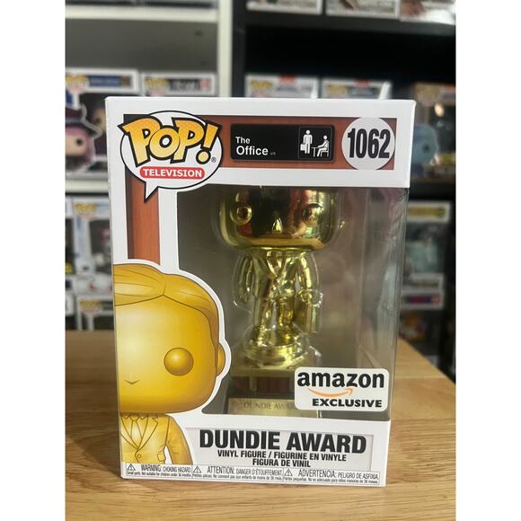 EXCLUSIVE Dundie Award The Office Funko Pop #1062 Television TV Dunder Mifflin - Picture 1 of 6
